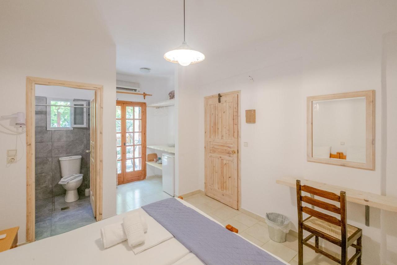 Irtakina Apartment Soúgia Luaran gambar