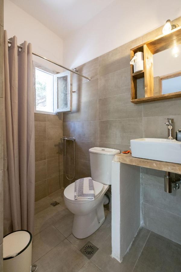 Irtakina Apartment Soúgia Luaran gambar
