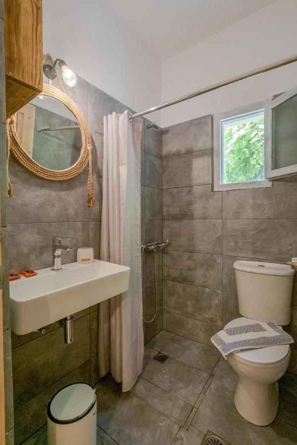 Irtakina Apartment Soúgia Luaran gambar